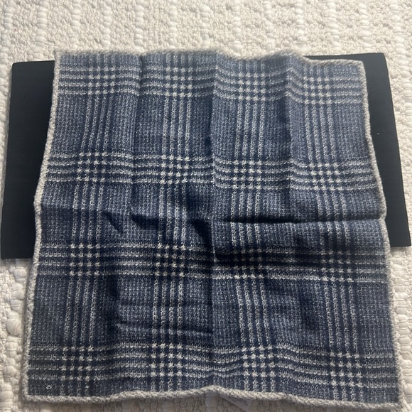 brunello cucinelli Plaid wool silk blend pocket square Men’s Size 12” Blue/Gray - Picture 1 of 7